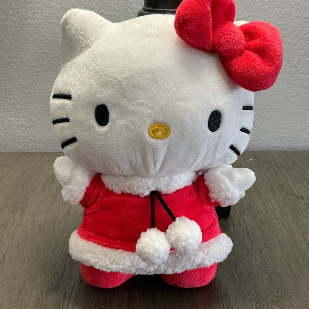 Sanrio Hello Kitty Plush in Red and White